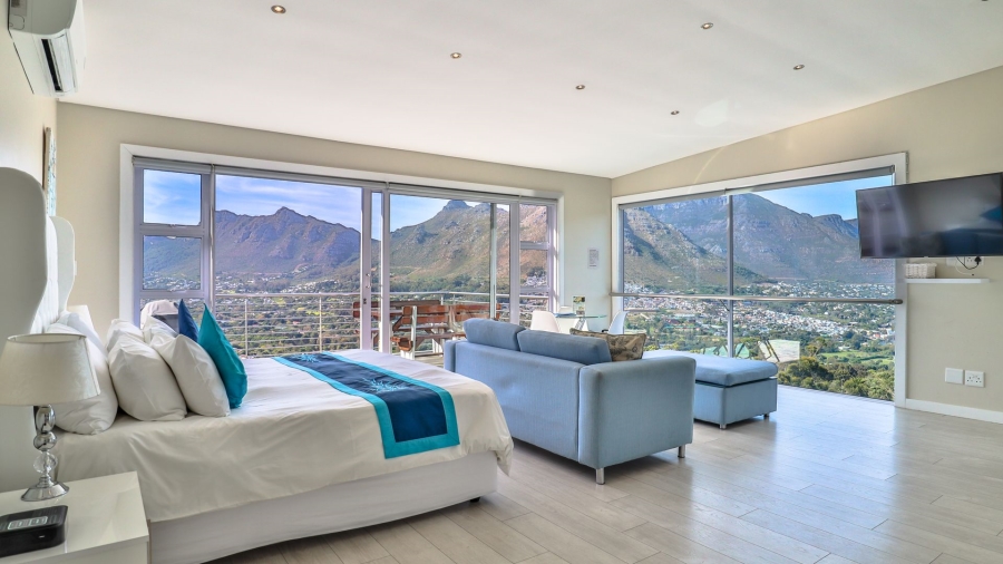 9 Bedroom Property for Sale in Mount Rhodes Western Cape